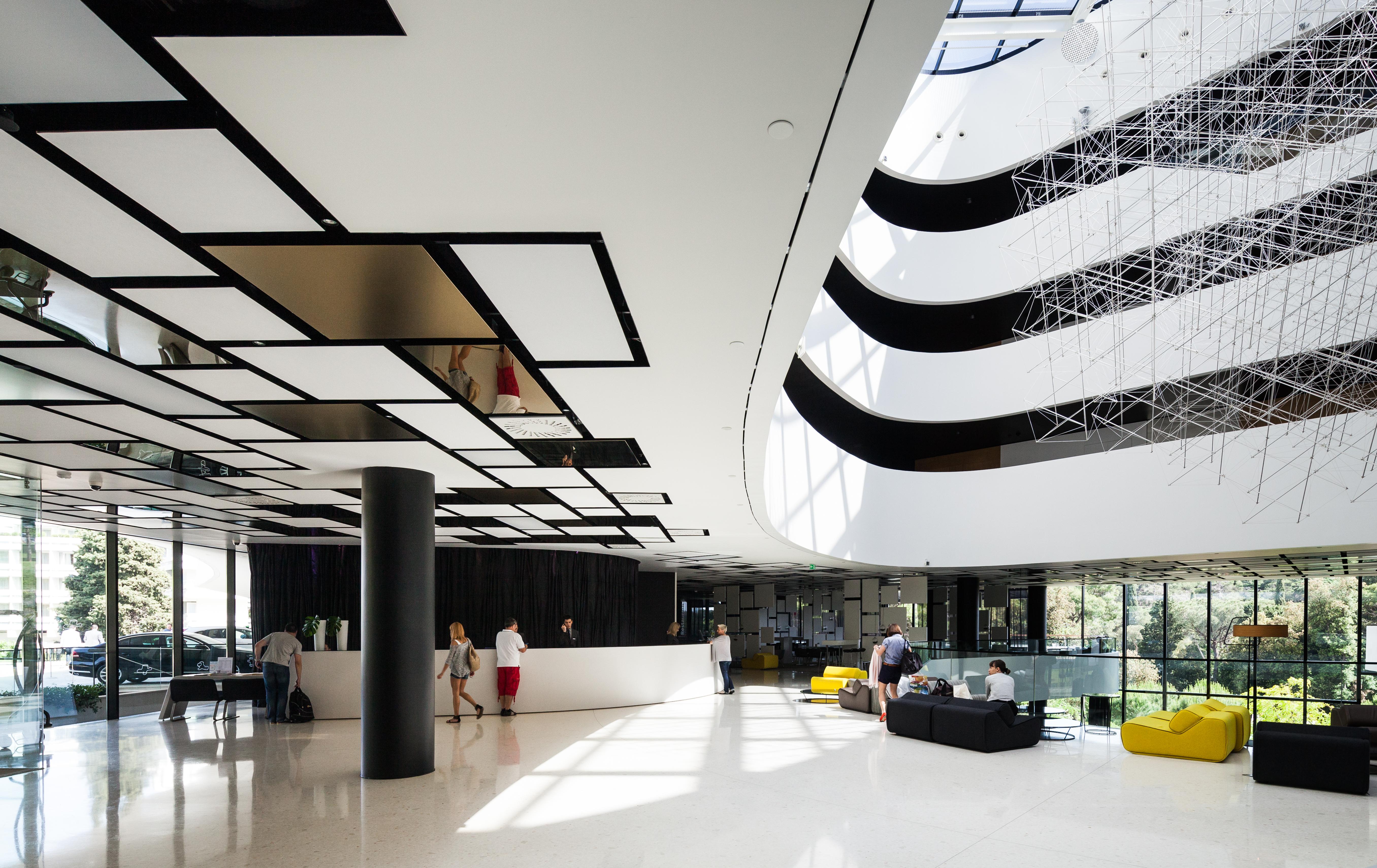 Lone Hotel By Maistra Collection Ровин Екстериор снимка The interior of the building